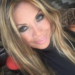 Meet your Posher, Carina